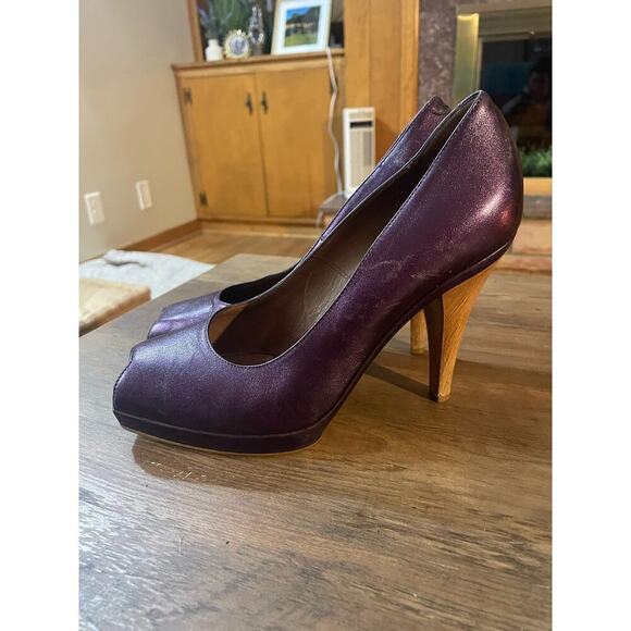 MARNI Purple Metallic Wood Heel Peep Toe Pumps - Picture 6 of 6